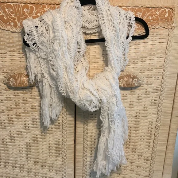 XL White Crocheted Scarf, Shawl, Wrap - Picture 2 of 8